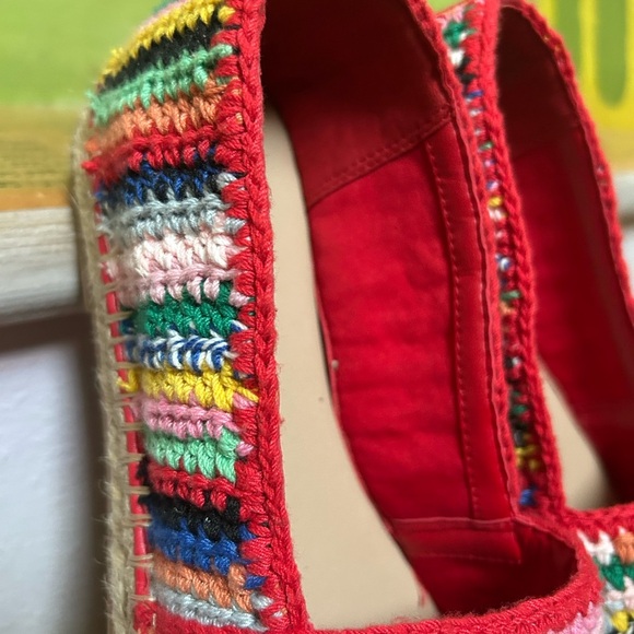 Aldo Santaclara Colorful Crochet Espadrilles with Red Detail 9 - Picture 16 of 16